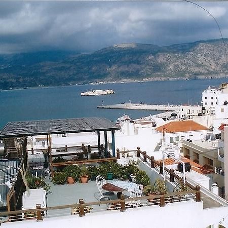 Mertonas Studios Karpathos Exteriör bild